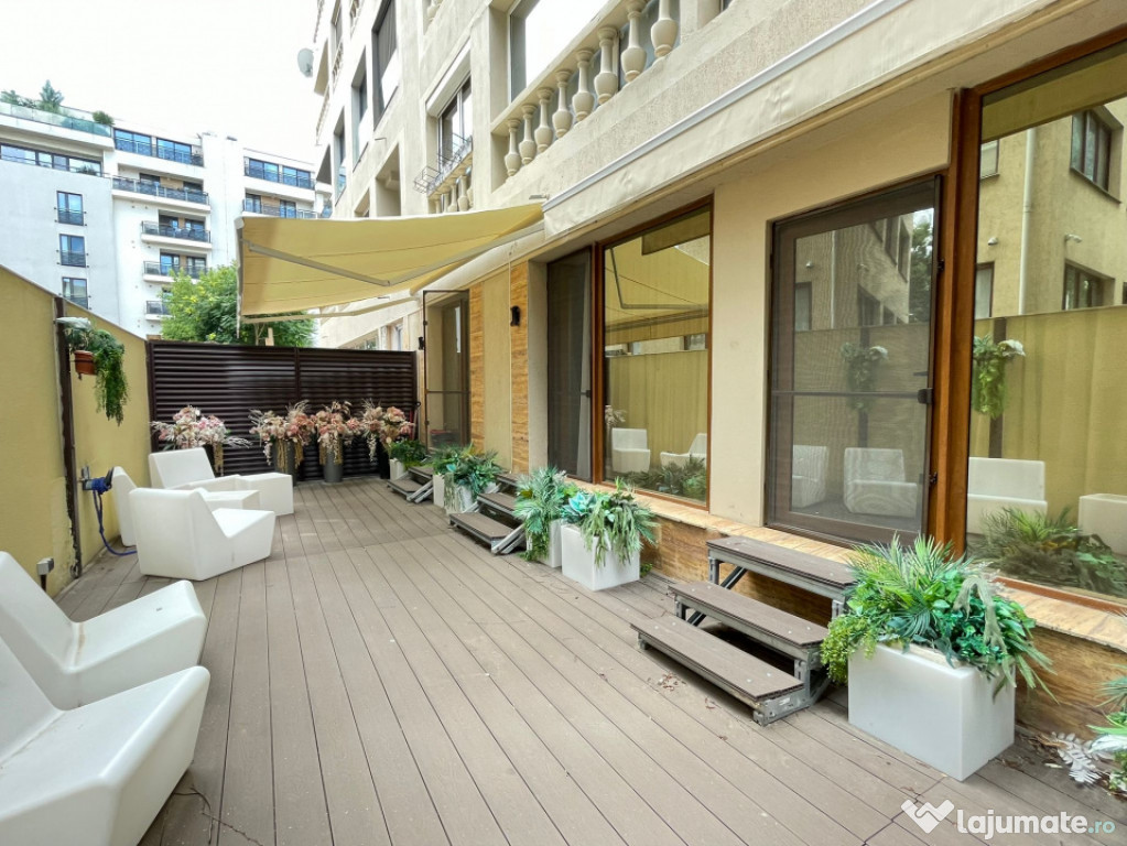 Apartament de 3 camere și curte privată - Parcare subteran