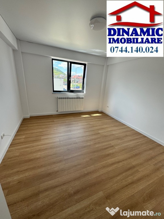 2 cam, et. 3/3, 60 mp, BLOC 6 FERMELOR , Preț 58.000 €+TVA 21%