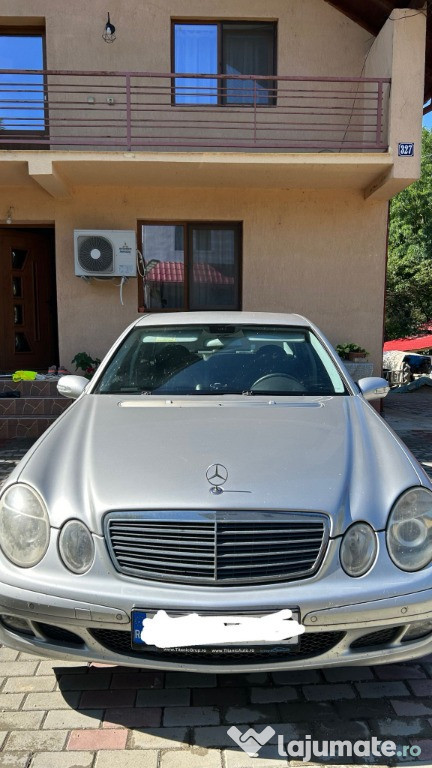 Mercedes-Benz E class W211