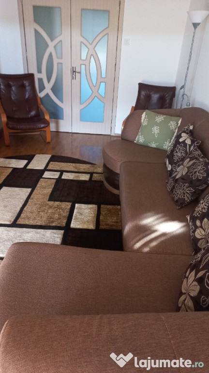 Canapea coltar extensibila