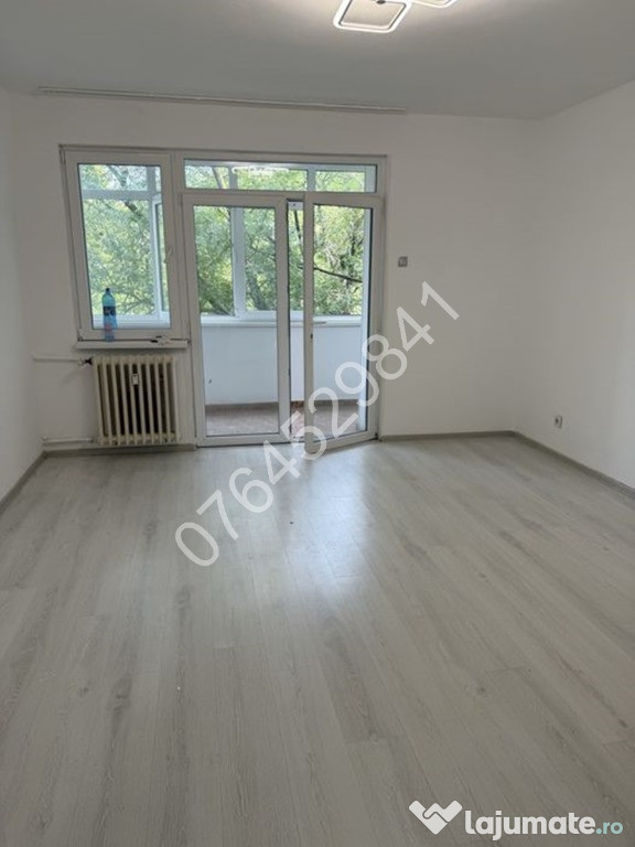 Garsoniera Titan,Str. Lucrețiu Pătrășcanu,langa metrou Costin Georgian