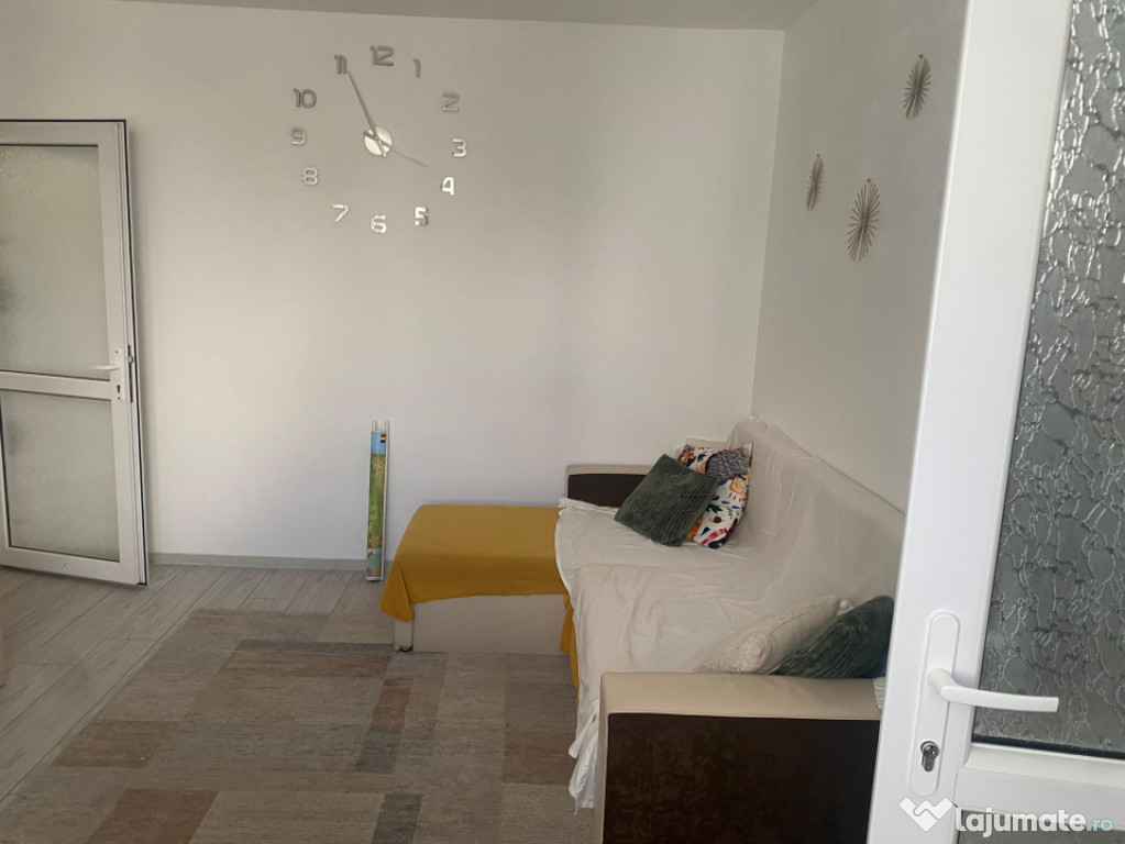 Apartament 2 camere, termen lung, Casa de Cultură