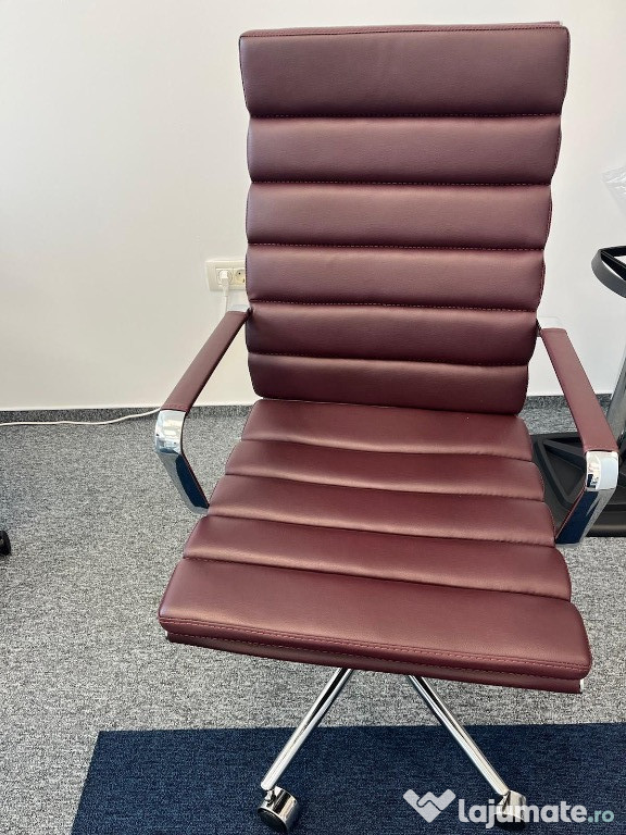 Vanzare scaune sala ședință, imitație piele, culoare Bordeaux_Sector 1