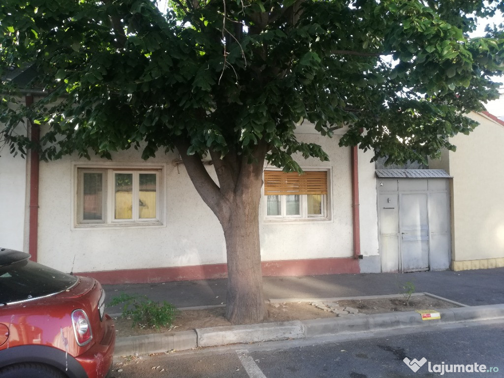 Casa de vanzare - Tomis 2 - Centru - 3 camere