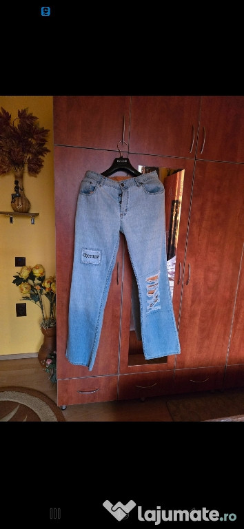 Blugi bărbați XL" Therapy" nou,subtire