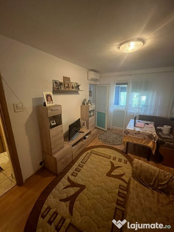 Apartament 3 camere Groapa