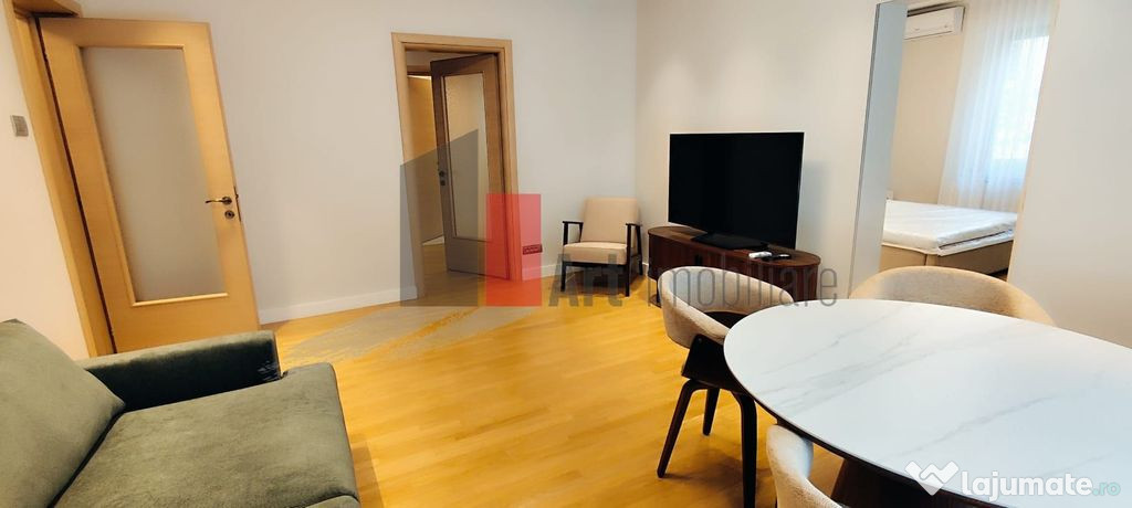 Apartament Piata Victoriei-Capitale, et.1