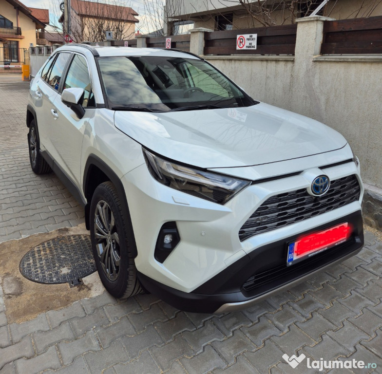RAV4 Hybrid Luxury 4x4 2024, auto ca nou