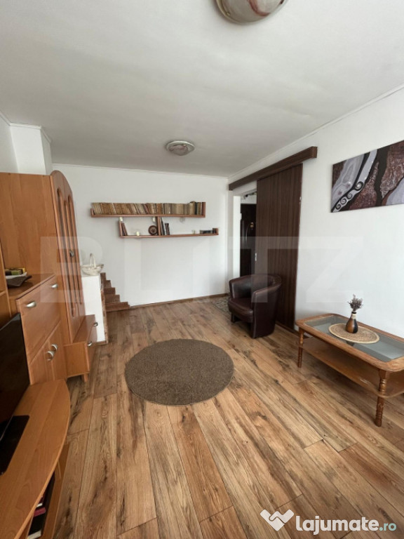 Apartament de vanzare, cu 2 camere, 56mp, zona Garii