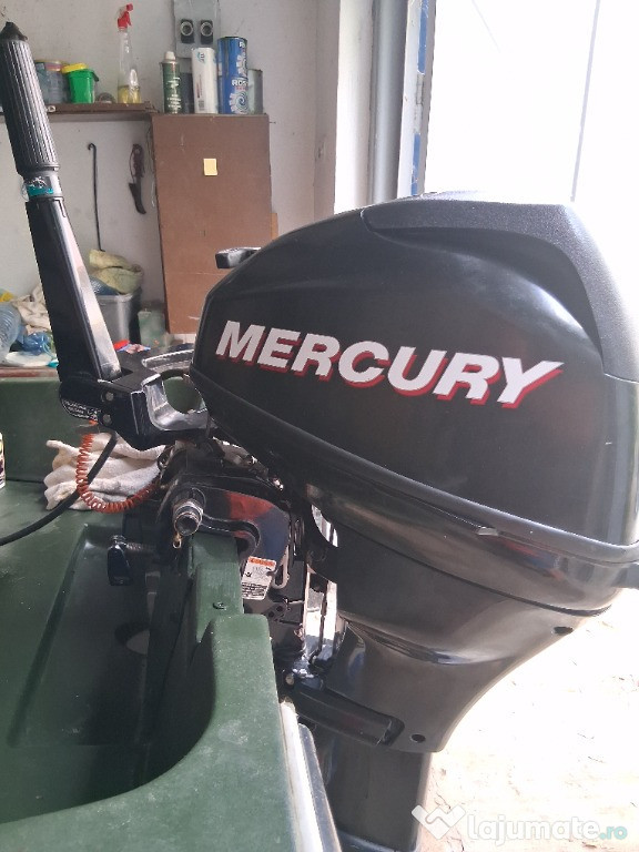 Motor ambarcațiune