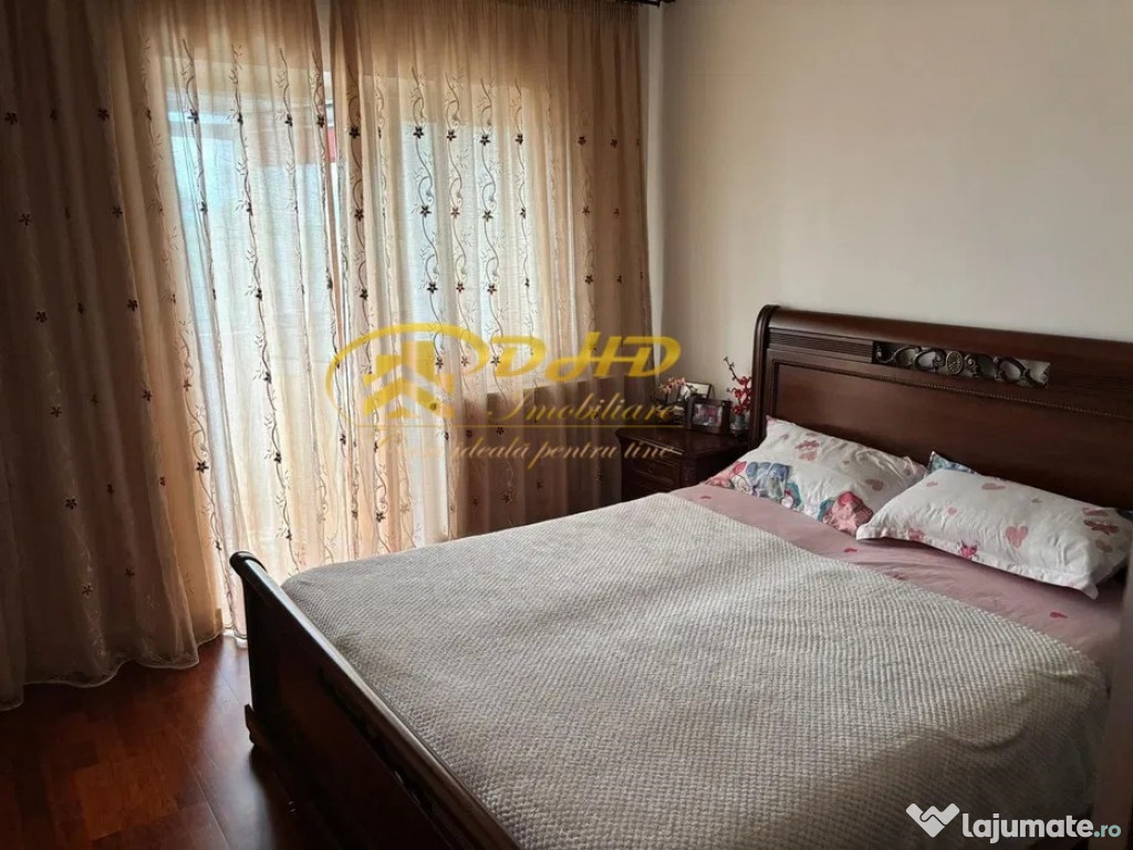 Apartament 3 camere bld Independentei