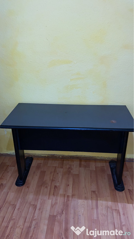 Vand masa de birou