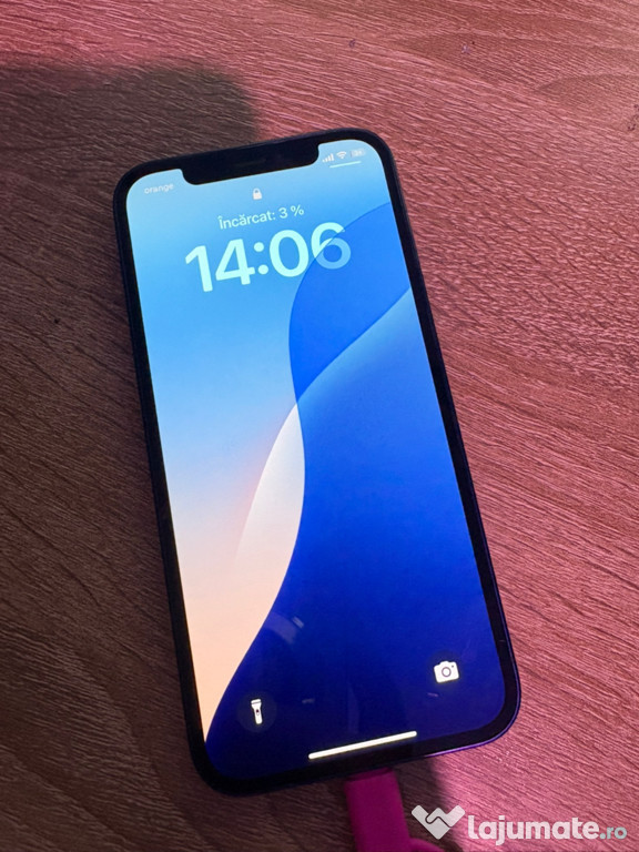 De vânzare iPhone 12
