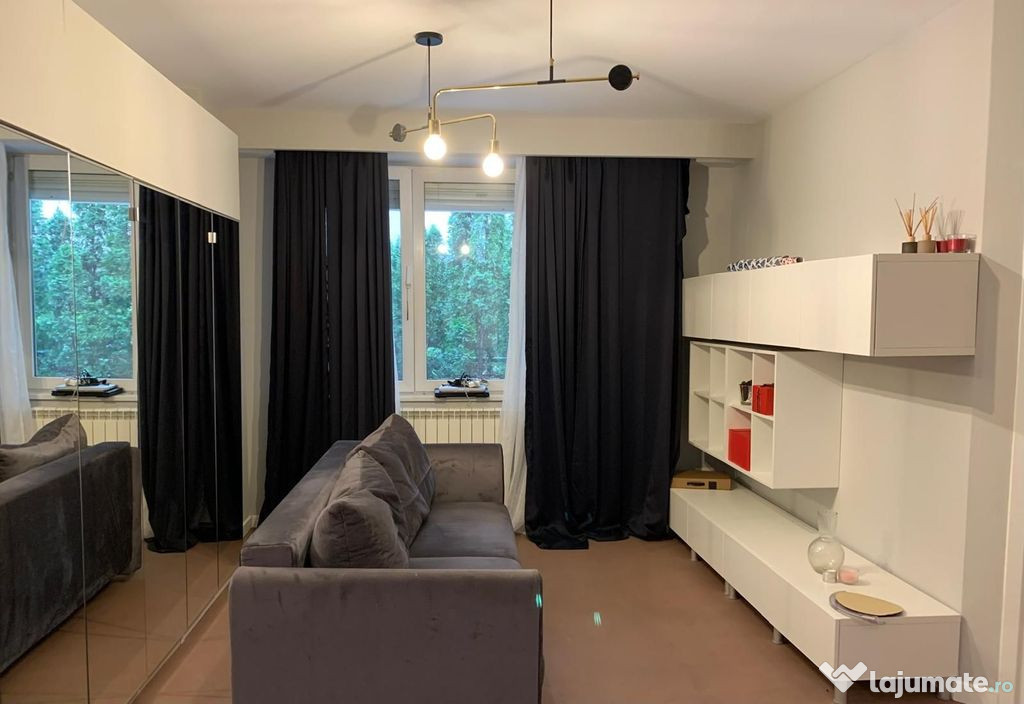 2 camere | Herastrau | Aron Cotrus | bloc boutique 2003