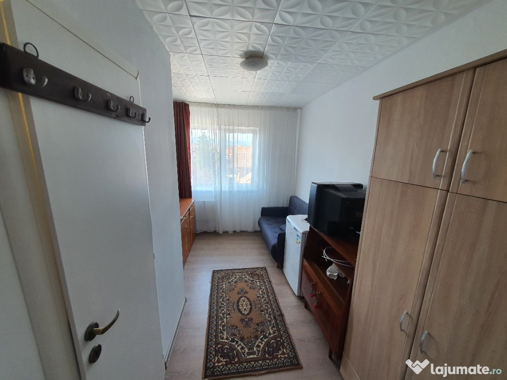 Garsonieră mobilată, renovată, 10 mp Târgu Jiu, Al Nicolae Titulescu