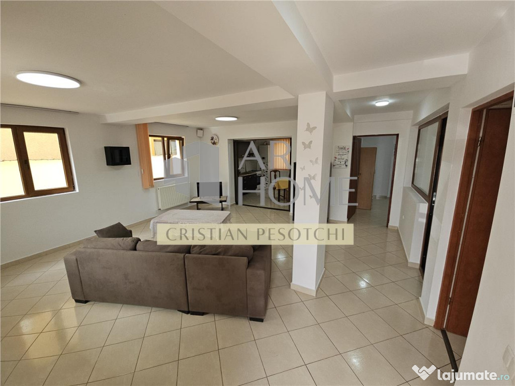 Apartament 3 camere, Ploiesti, zona Sud, cu piscina