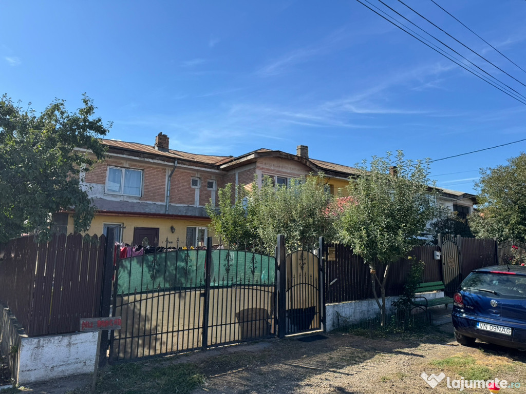 Vând un apartament