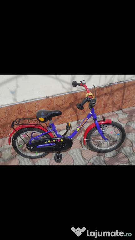 Vând bicicleta pentru copii