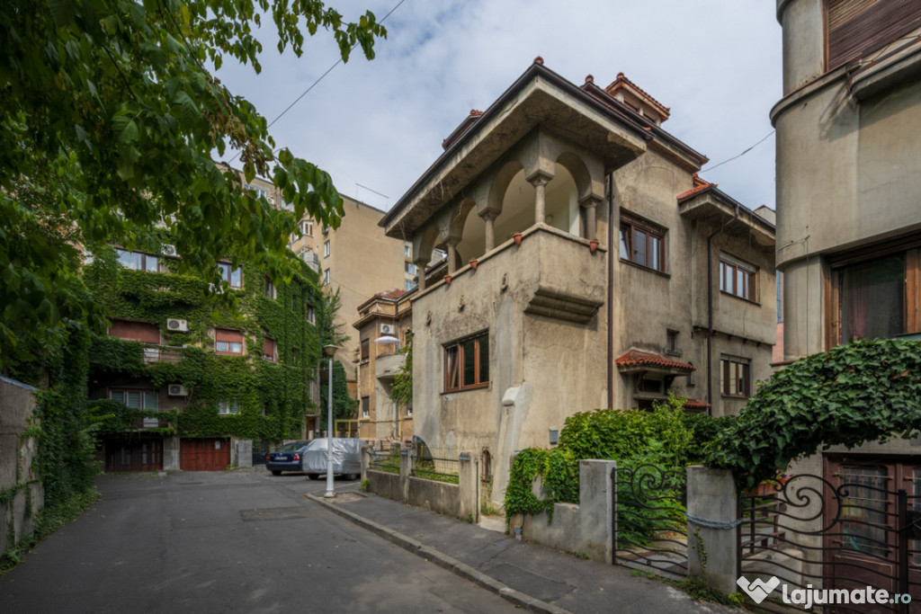 P-TA LAHOVARI, VILA REPREZENTATIVA PENTRU BIROURI, 425 MP.