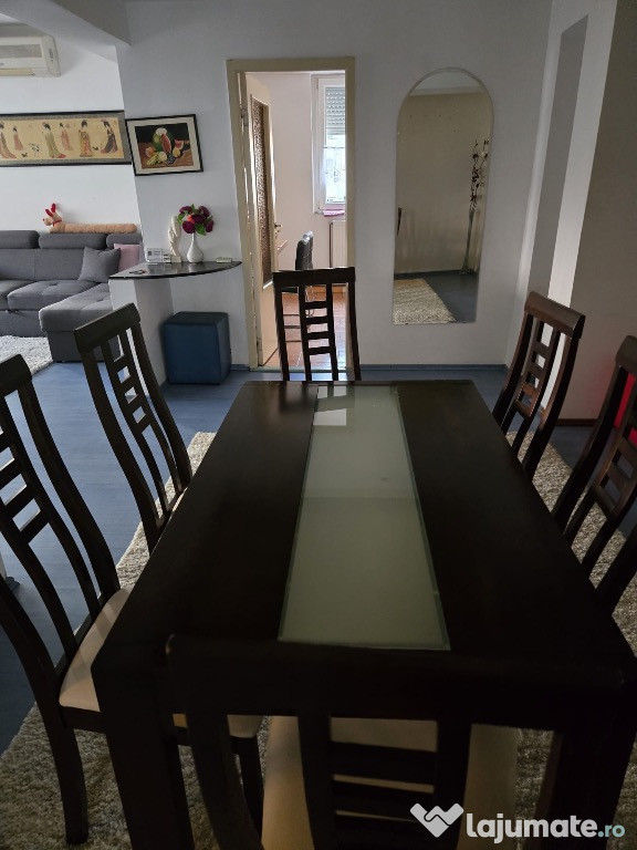 Proprietar închiriez apartament central