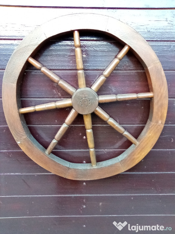 Roată decorativă din lemn