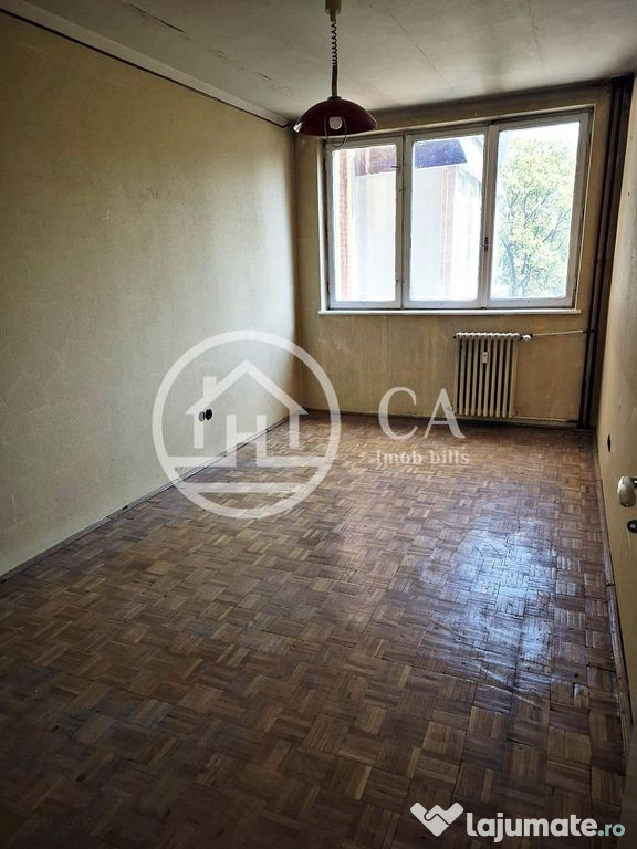 Apartament cu 4 camere de vânzare în zona Cantemir, Oradea