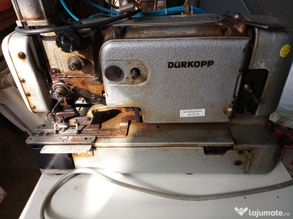 Masina de cusut butoniera Durkopp industriala