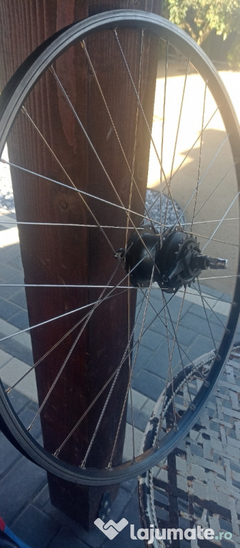 Roată bicicletă pe 28 nexus