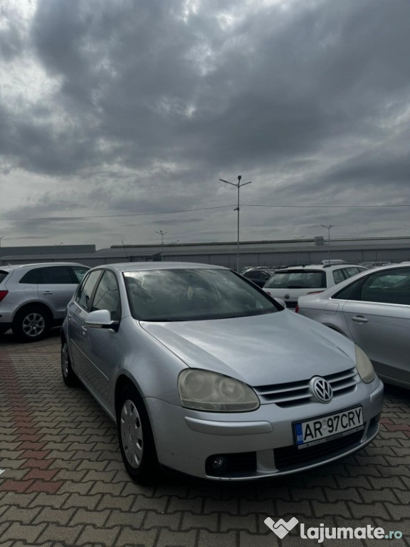 Volkswagen Golf 5 – 1.6 Benzină, An 2008 – 120.000 km