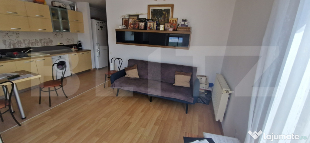 Apartament 3 camere, terasa 25mp, parcare cu CF