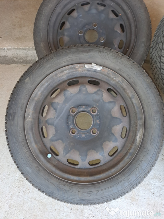 Vand jante de ford fiesta r15