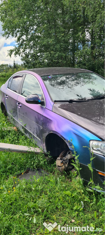 Dezmembrez passat b6