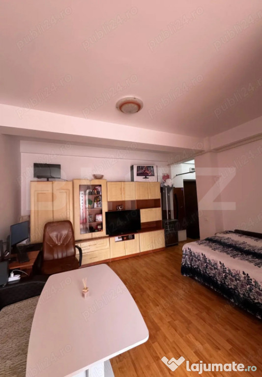 Apartament 1 camera ,37 mp , aproape de FSEGA si Iulius MAL