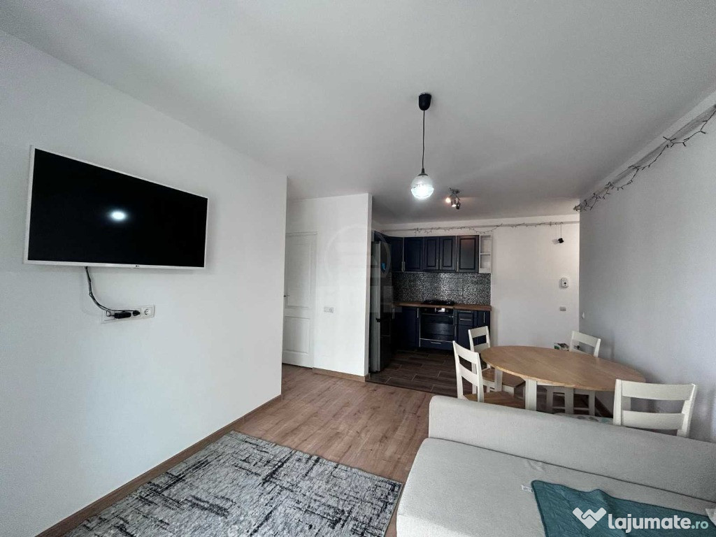 Apartament doua camere zona Sesu se Sus