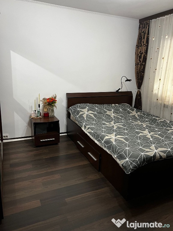 Apartament cu 2 camere de inchiriat