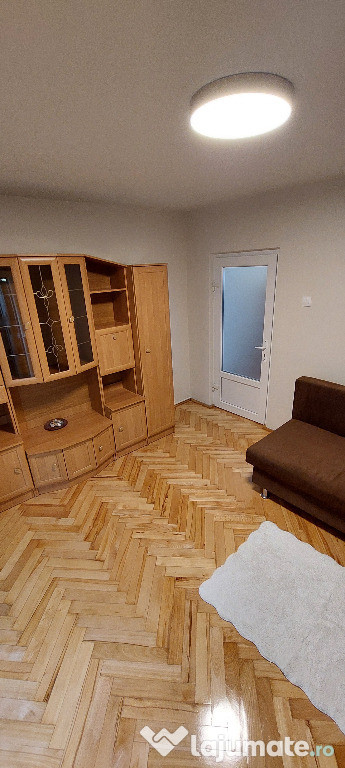 Inchiriez apartament cu 1 camera, decomandat, in zona Orizont, Micalac