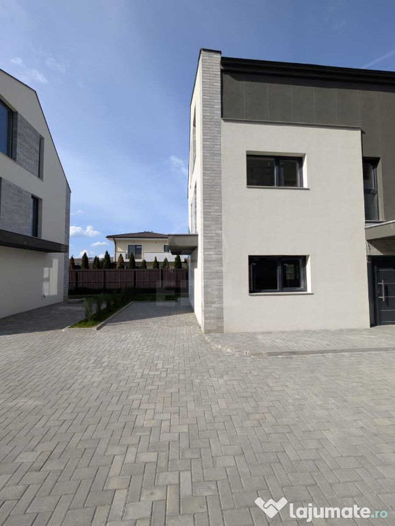 Casa tip duplex, zona Urusagului, Floresti
