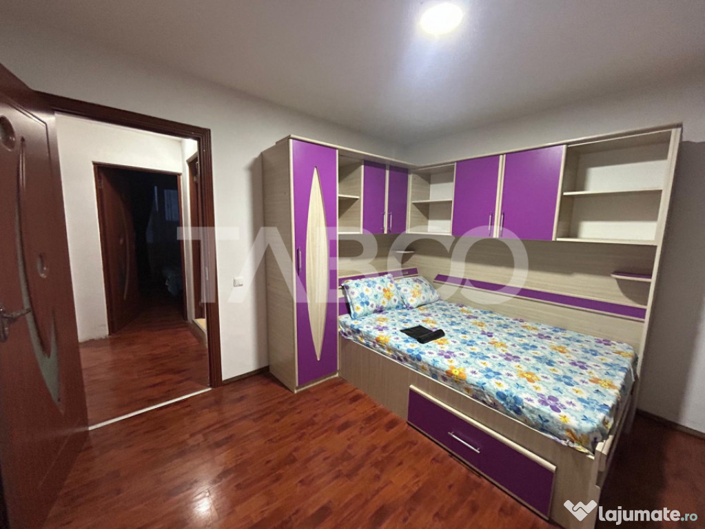 De vanzare apartament 3 camere spatios cu balcon locatie exc