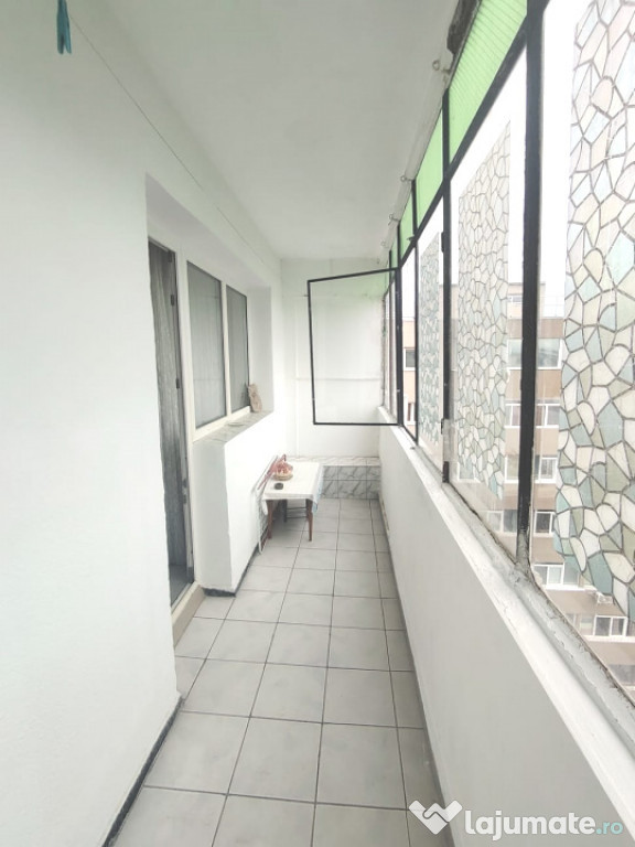2 camere, etaj 9/10, centrală proprie – Bld. Republicii