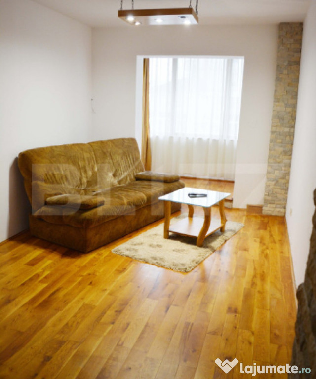 Apartament cu 4 camere decomandat, 98 mp, PET FRIENDLY! zona