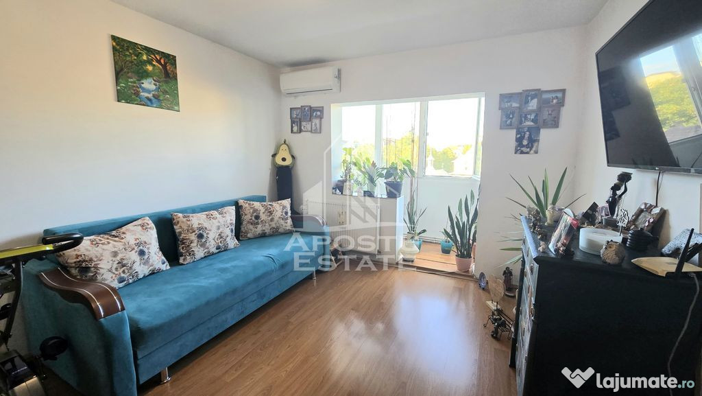 Apartament cu 2 camere, centrala proprie, etaj intermedia...
