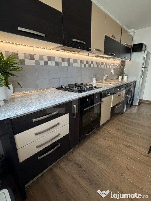 Apartament 2 camere Tractoru, in vila, aproape de Coresi.