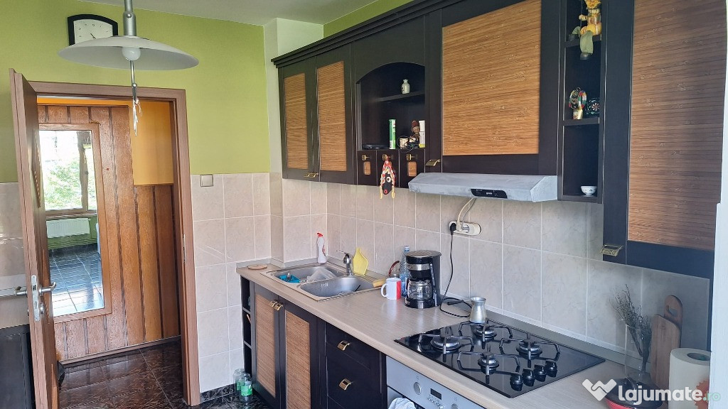 Vand apartament 3 camere Centrul Civic