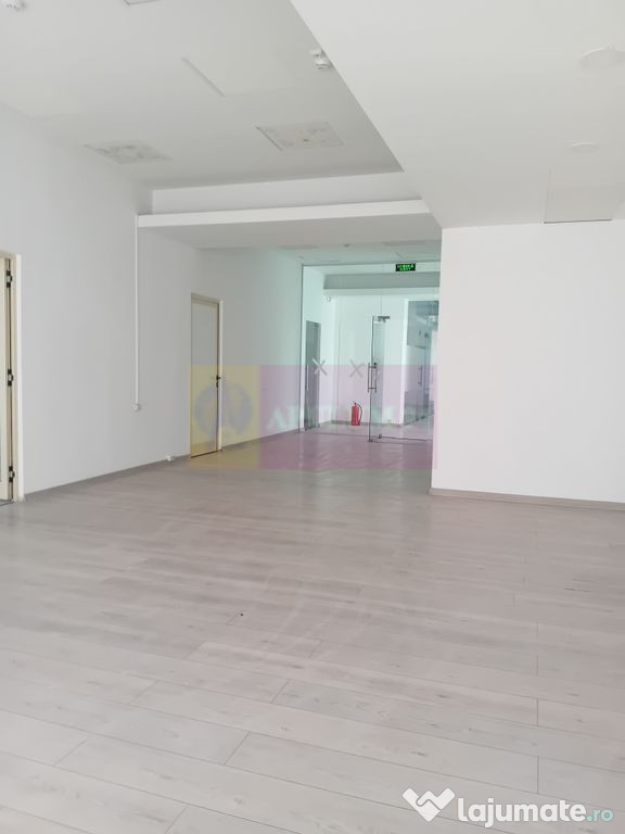 Spatiu birouri/ comercial, 90mp, open space, utilitati in...