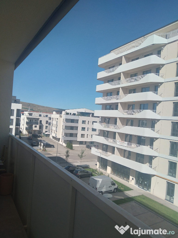 Apartament 2 camere de inchiriat zona Eroilor