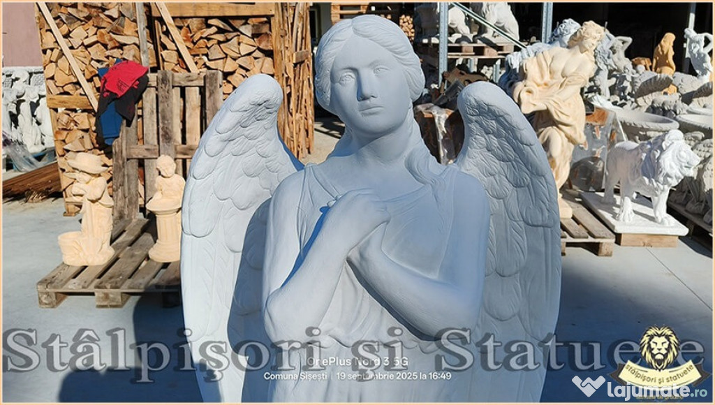 Statuetă îngeraș mare, alb marmorat, model S20.