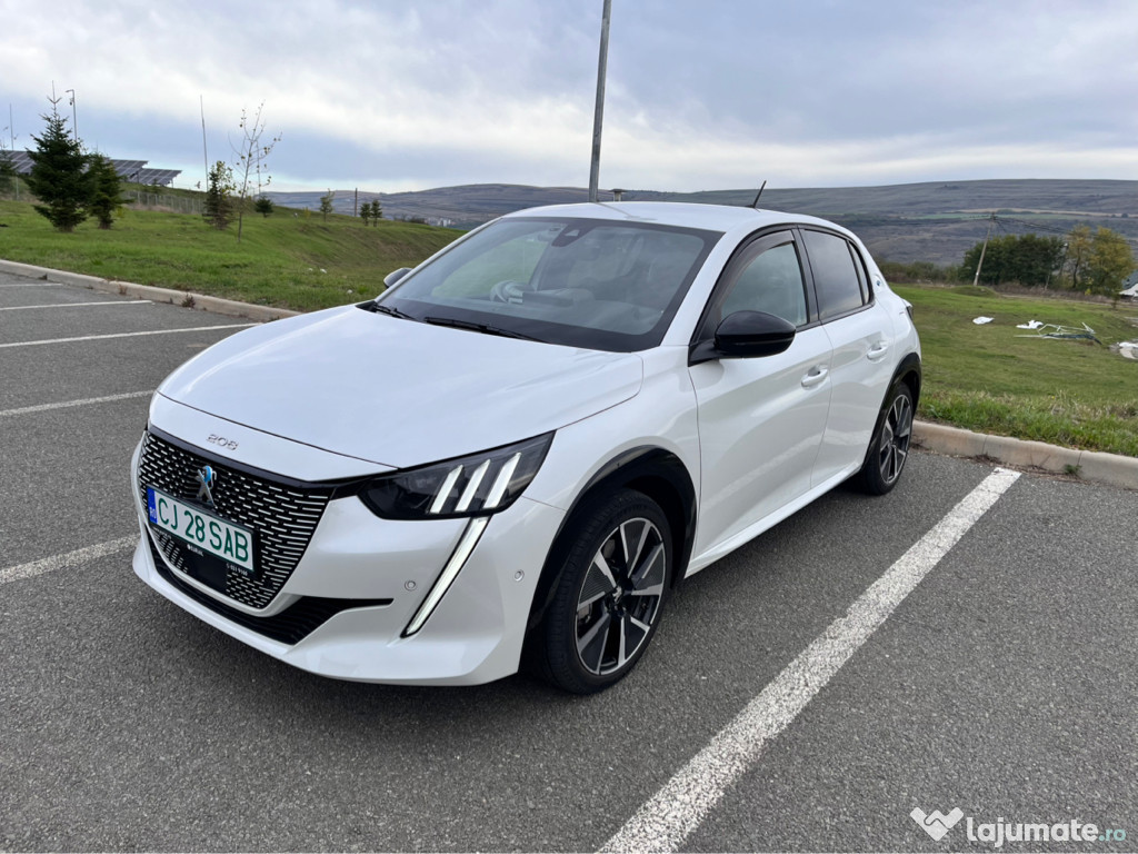 Peugeot e-208 GT Electric 100 kW / 136 CP