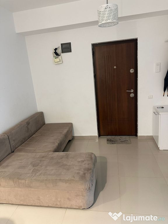APARTAMENT 3 CAMERE-ZONA TOMIS NORD