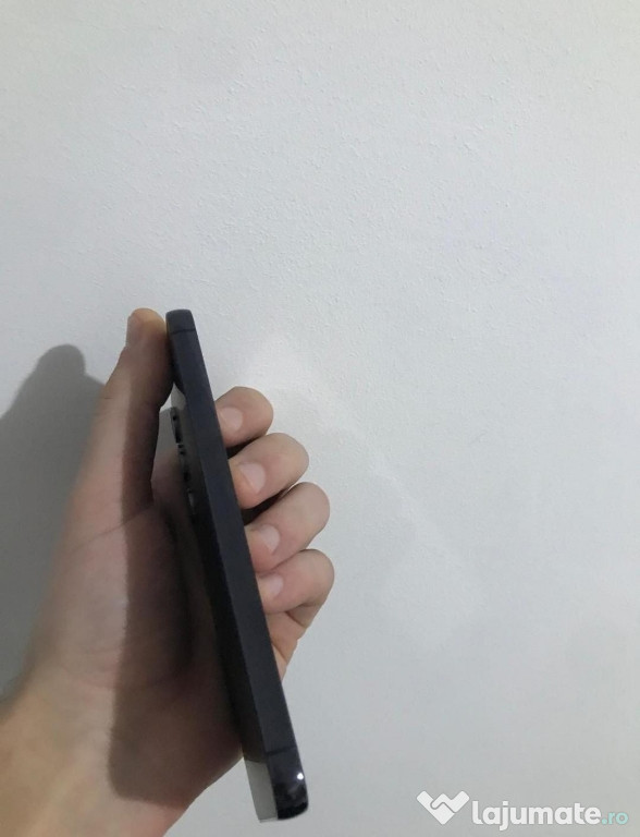 Vând Samsung s23 256 GB ca nou cu garanție activa