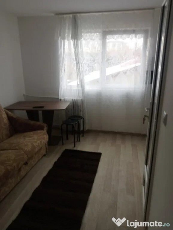 Id -915 - Cameră de Cameră de cămin Vânzare-STURZA